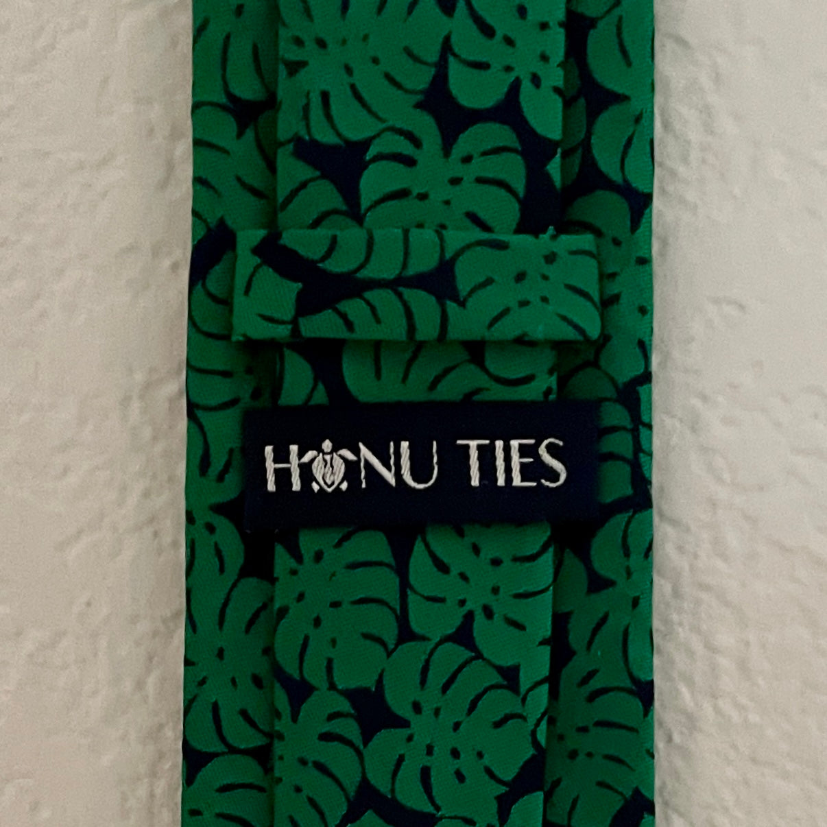 The Monstera Tie
